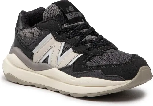 Sneakersy New Balance - PV5740RS Čierna